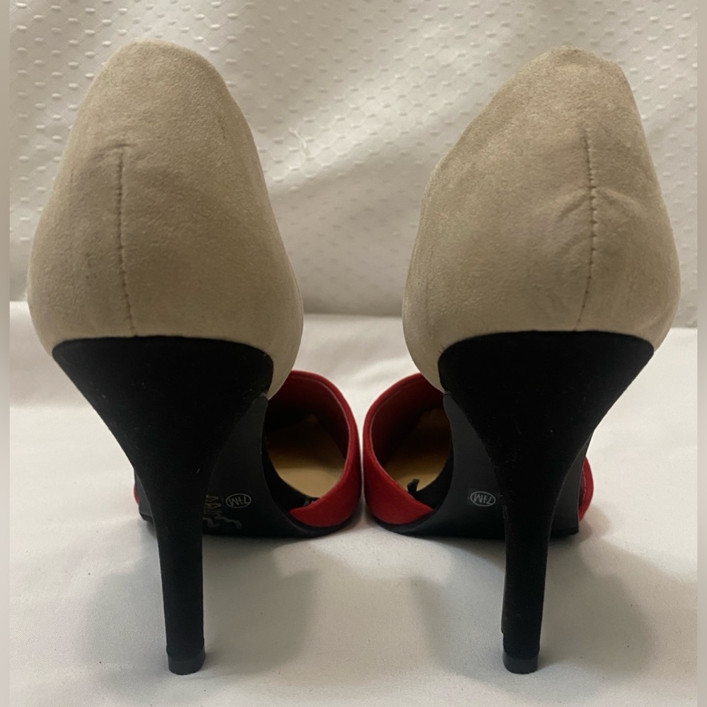 Chinese Laundry Red and Cream Heels, Size 7.5 - Picture 5 of 8